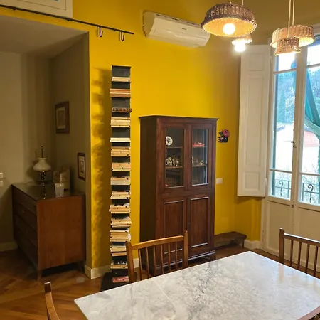 Albero Mago 게스트하우스