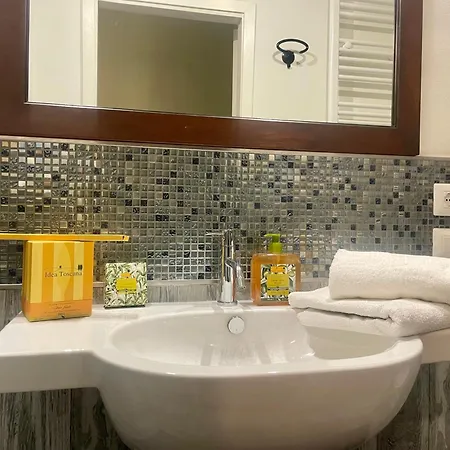 게스트하우스 Albero Mago 4*